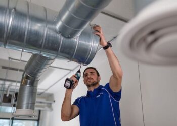 Warming of a wooden house