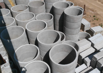 Что представляют собой железобетонные кольца и как осуществляется их установка