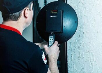 Основні правила проведення перевірки на наявність прослуховування: як діяти