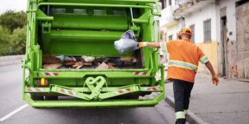 Garbage collection in London: which services are responsible for this and where does the waste go