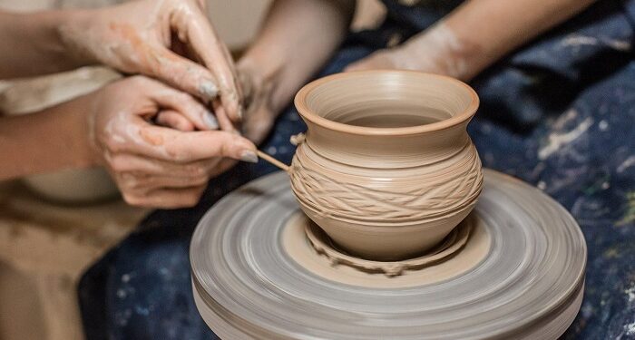 What you can learn by enrolling in a pottery course