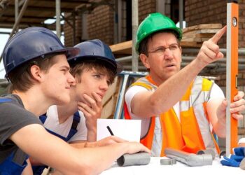 Кожен п’ятий учень будівельних профтехів проходить практику не за спеціальністю