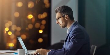 Огляд успішних дропшиппінг-бізнесів: уроки та натхнення від лідерів галузі