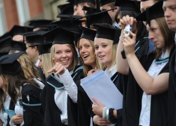 Як отримати освіту у Великій Британії: від підготовки до диплома