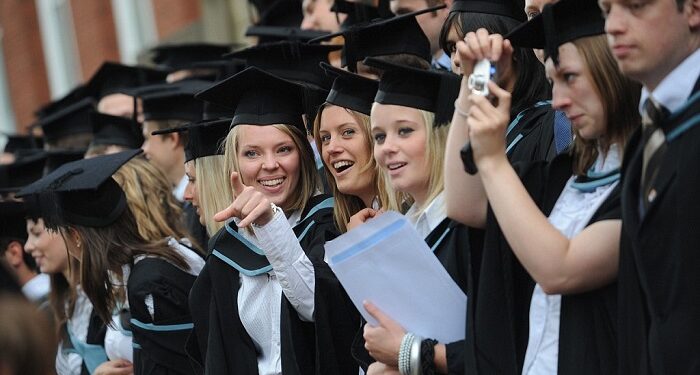 Як отримати освіту у Великій Британії: від підготовки до диплома