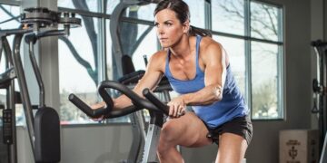 Як правильно тренуватися на кардіо тренажерах: поради для початківців