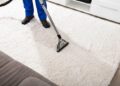 Профессиональная химчистка ковров: вдохните новую жизнь в любимый ковер