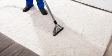 Профессиональная химчистка ковров: вдохните новую жизнь в любимый ковер