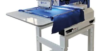 Як організувати робоче місце для роботи з вишивальною машиною та оверлоком