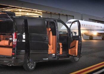 Minivan transfer services: main advantages and features of the offer