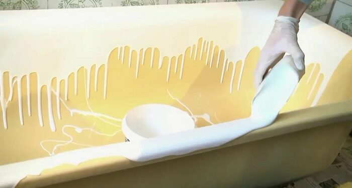 Головні переваги застосування акрилу для ванн та правила нанесення