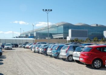 How to rent a car at Alicante Airport without a deposit