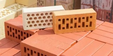 Цегла для будівництва: різновиди та правильний вибір