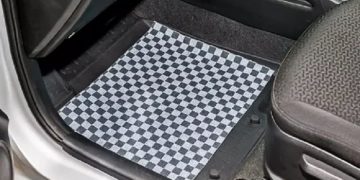 Подбираем лучшие автоковрики: правила и полезные советы