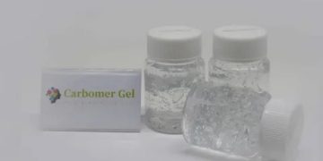 Developing fresh non-sticky gel textures with carbomer